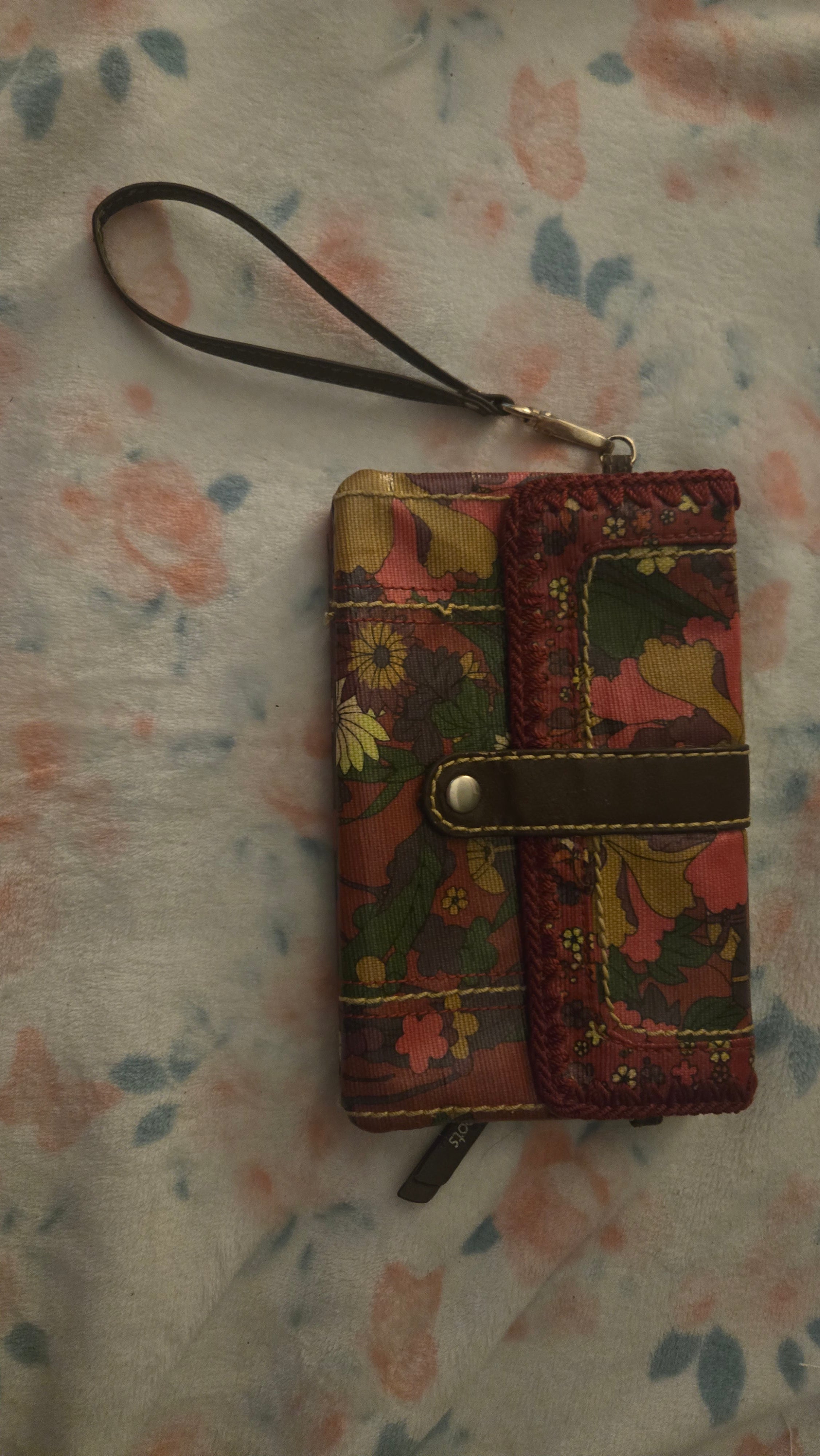 Sakroots Multi-Color Floral Wristlet Wallet / Smartphone Holder