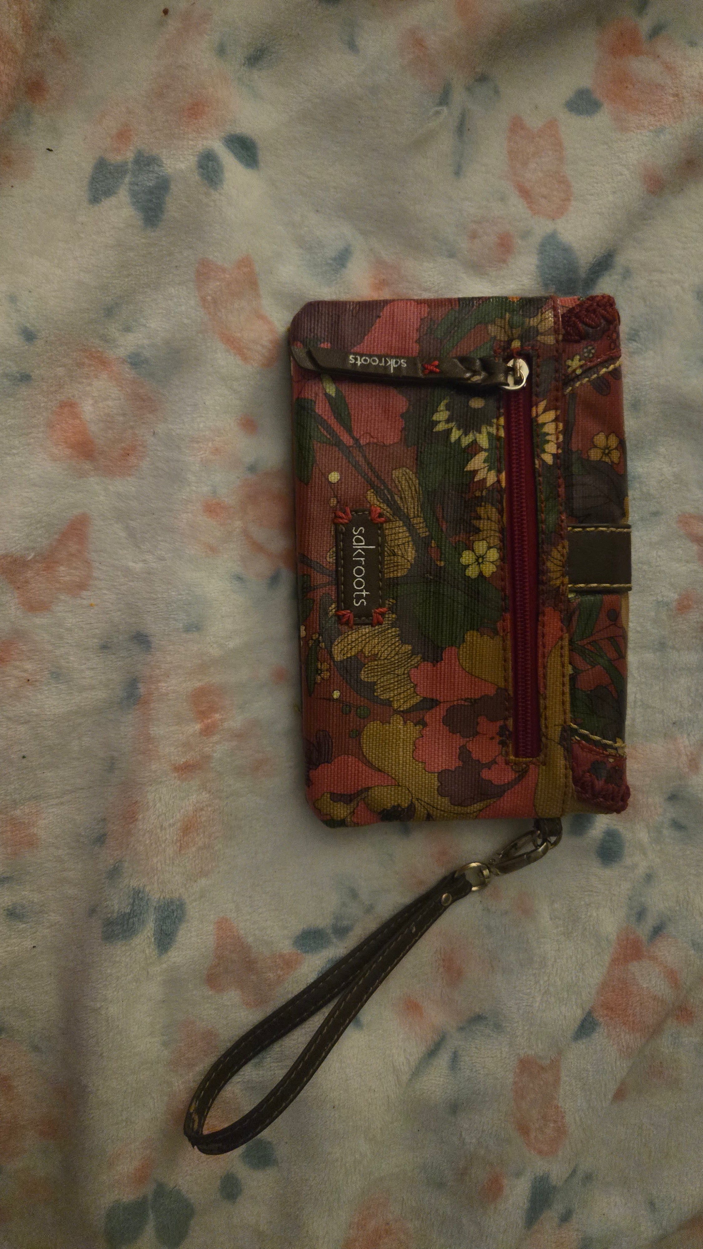 Sakroots Multi-Color Floral Wristlet Wallet / Smartphone Holder